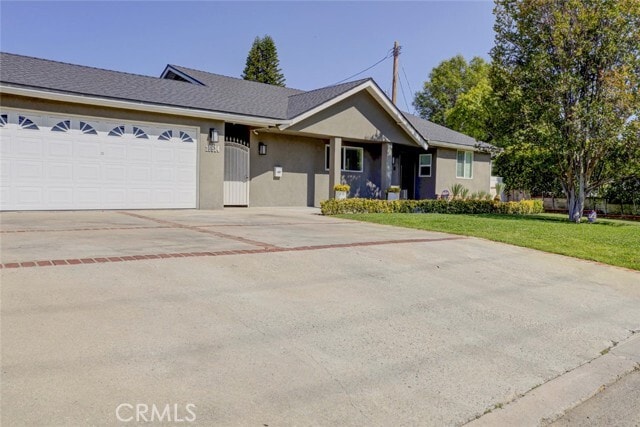 Photo - 10814 Encino Ave