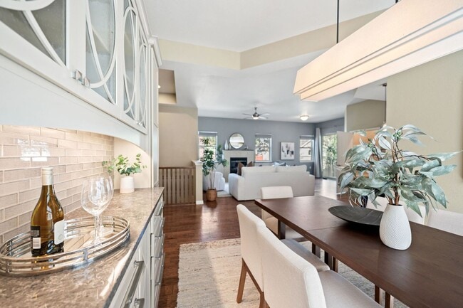 Photo - 742 Meadowlark Ln