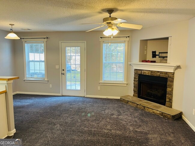 Photo - 504 Terrapin Ln