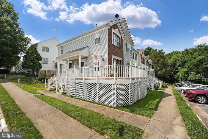 Photo - 15663 Viewpoint Cir