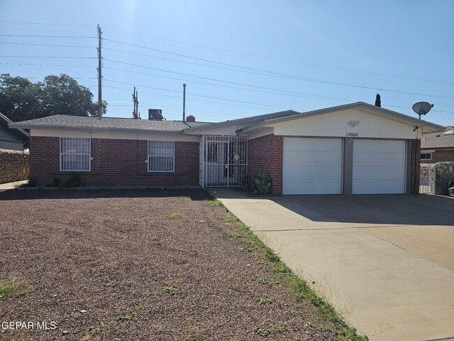 Building Photo - 10604 Pleasant Hills Dr