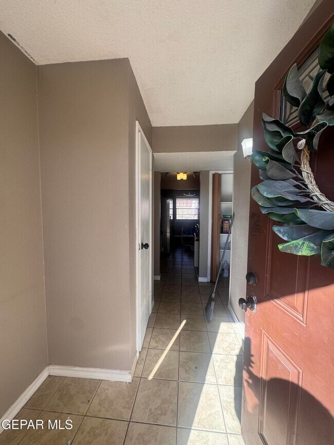 Photo - 701 Porras Dr