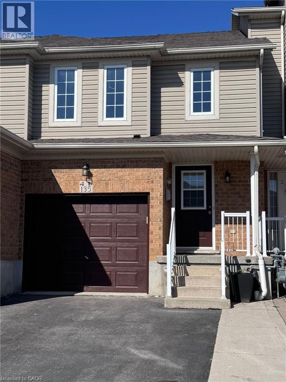 Photo - 135 Donnenwerth Dr