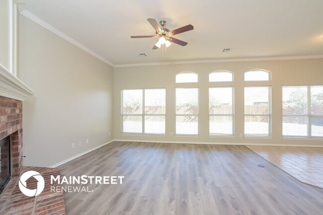 Photo - 15608 Himalaya Ridge