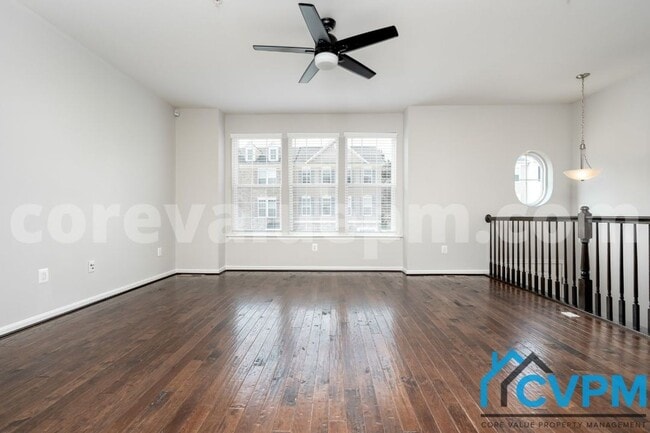 Photo - 128 Merlot St