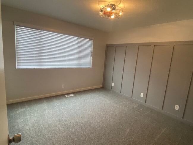 Photo - 3515 W 8315 S