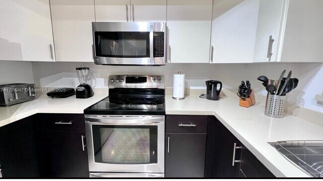 Photo - 19701 E Country Club Dr Unit 5108