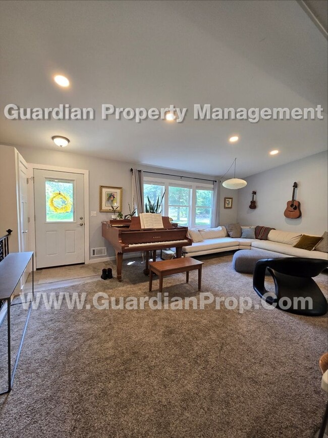 Photo - Private & Peaceful Mound home Minutes from Lake Minnetonka – Updated Home with Views Available 8/1