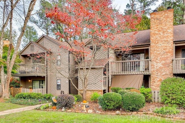 Building Photo - 4158 Charlotte Hwy Unit F