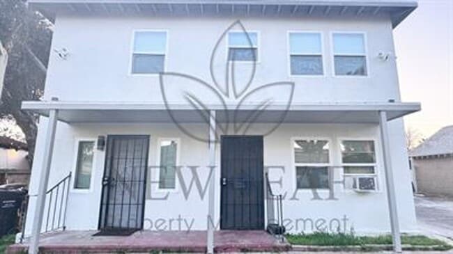 Building Photo - 759 N Caswell Ave Unit D