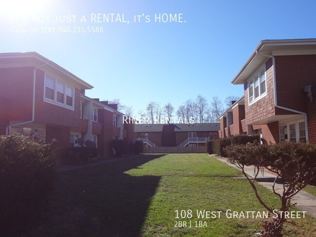 Building Photo - 108 W Grattan St