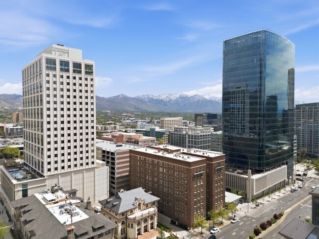 29 State St Unit 813
