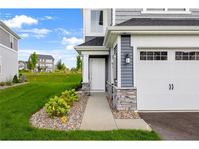 Building Photo - 9482 4th St N