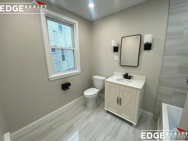 Photo - 78 Wallingford Rd Unit 1