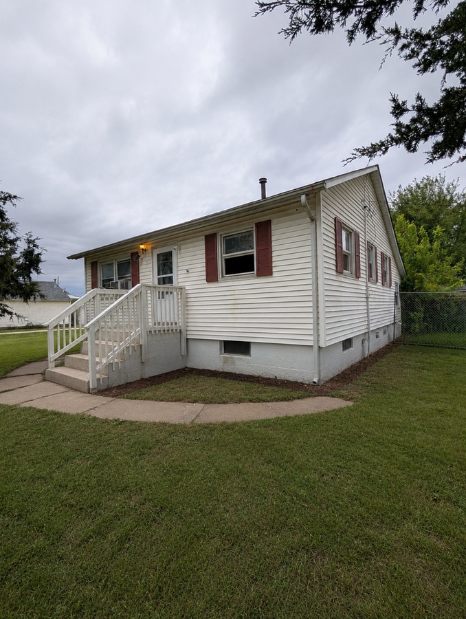 Photo - Cozy Country Style Living Just Minutes From Davenport Conveniences!