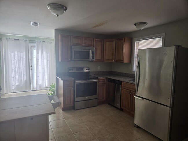 Photo - 4422 Walmsley Ave