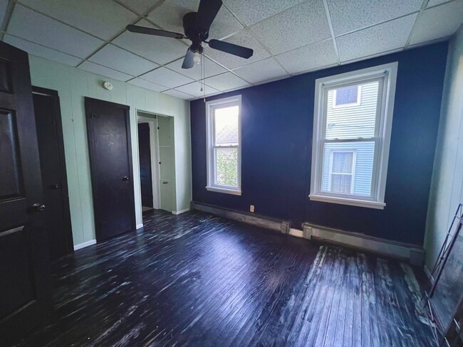 1st Floor Bedroom - 1221 Church St Unit 1221