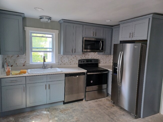 530 Main St 3  