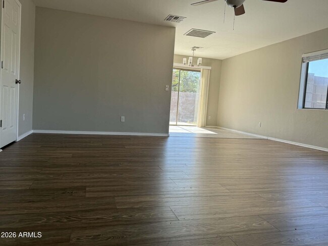 Photo - 506 E Townley Ave