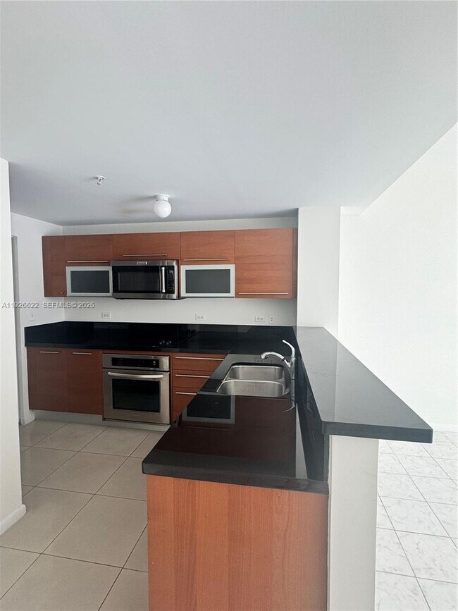 Photo - 244 Biscayne Blvd Unidad 1405