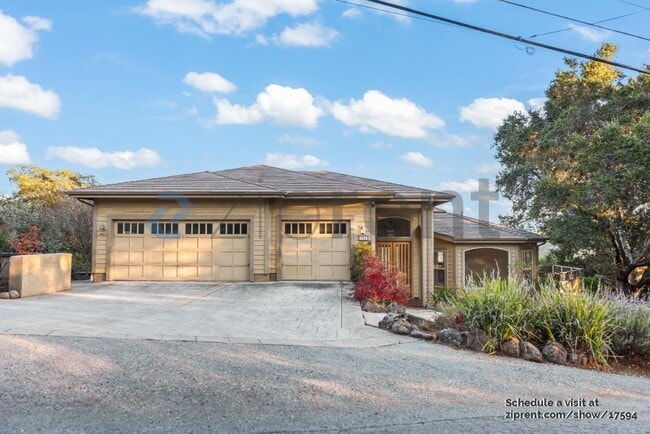 Photo - 135 Montalvo Rd