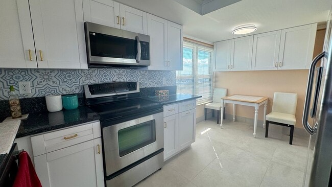 Photo - Furnished Beach Front Condo!! Enjoy Costal... Unit 806