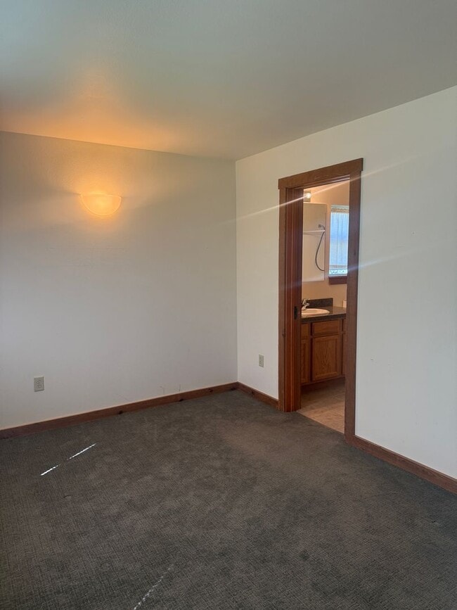 Photo - 3 BR Condo in Victor, Idaho, condo is avai...