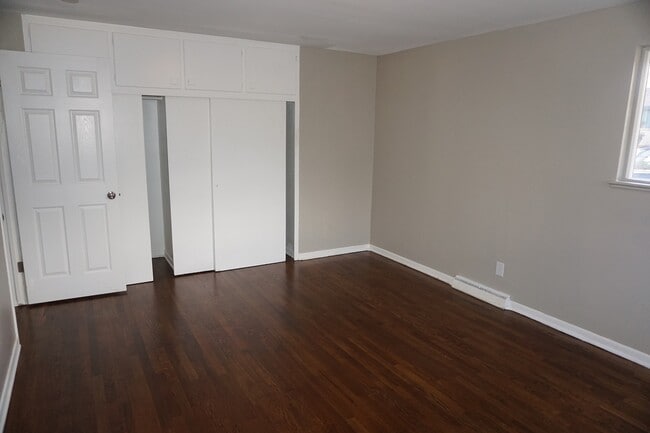 Photo - 897 W Prentice Pl