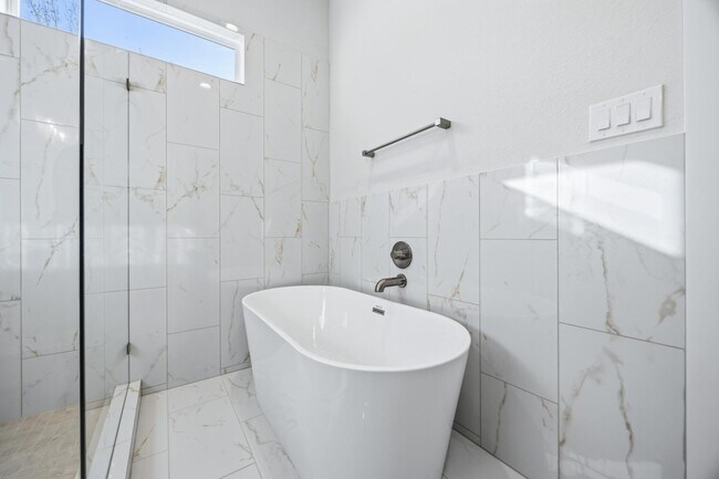 Photo - 6108 De Campo St