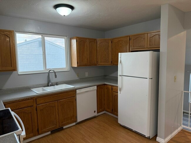 Photo - 3556 S 8150 W