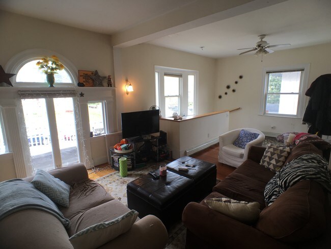 Photo - 66 Englewood Ave