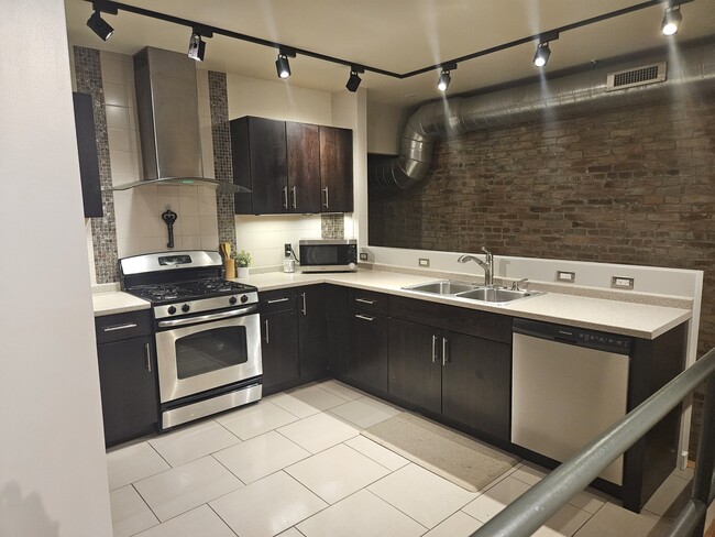 Photo - 2105 Sarah St Unit 3