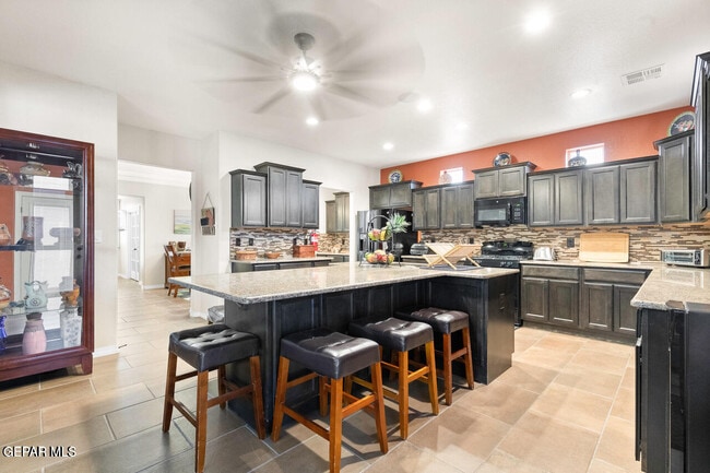 Photo - 1503 Victoria Marie Dr