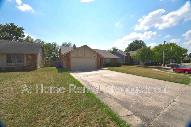 Photo - 4419 W Madison Pl