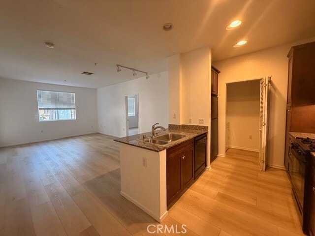 Photo - 2324 Scholarship