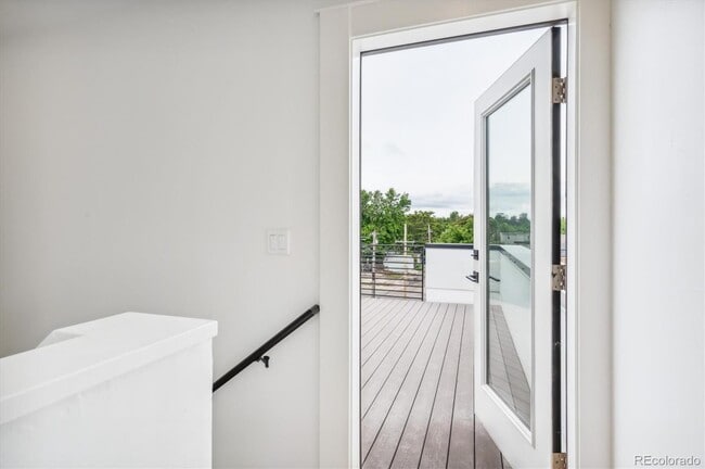 1st rooftop deck - 3126 N Gilpin St