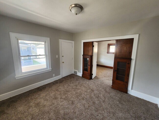 Photo - 2793 E 125th St Unidad Upper