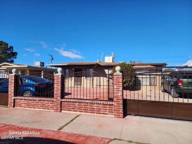 Photo - 167 Pearl Ln