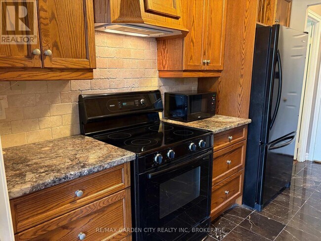 Photo - 162 Martindale Rd Unit 207