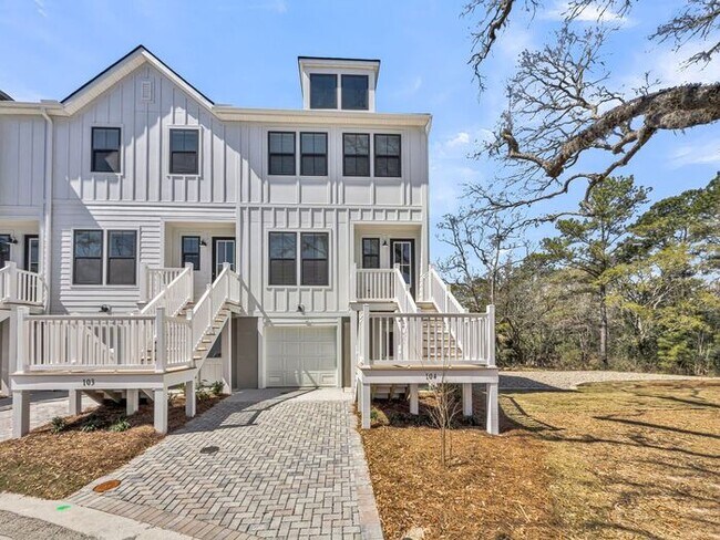 Photo - 4275 O'Hear Ave