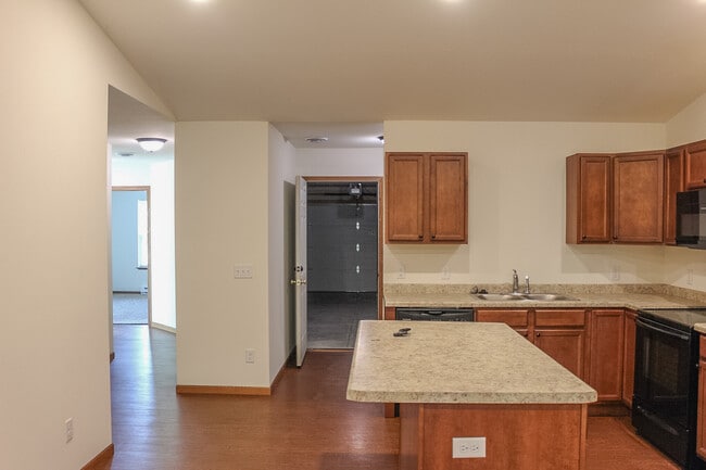Photo - 1223 Salem Dr