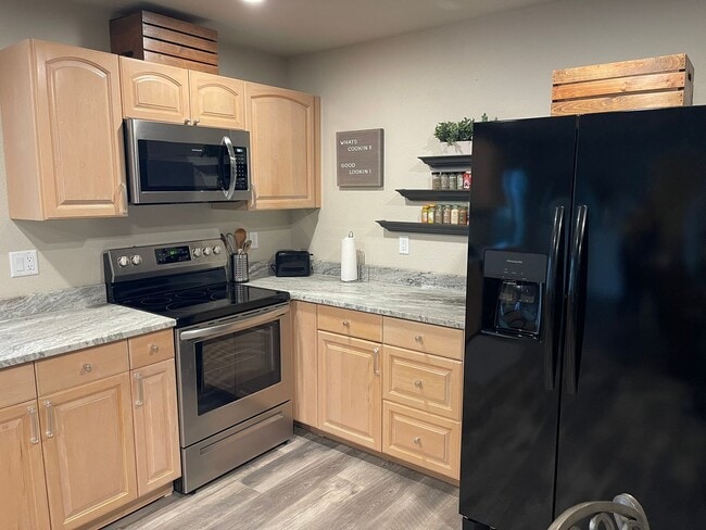 Photo - Juanita Retreat: Beautiful Setting on Rural Property Close to Downtown Jacksonville $300 Utility Fee