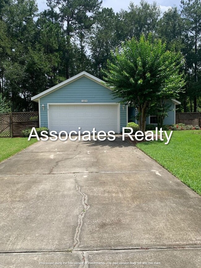 Building Photo - Cute home in Patio Homes of West end!