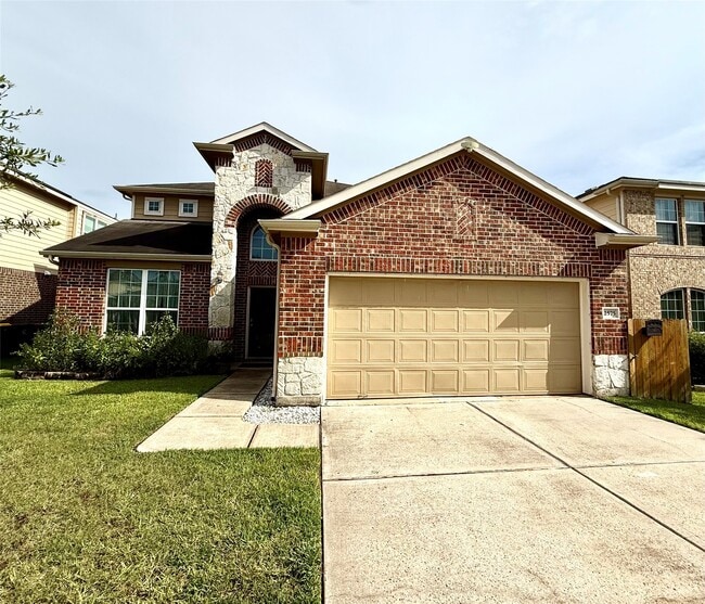 2575 Riverway Dr