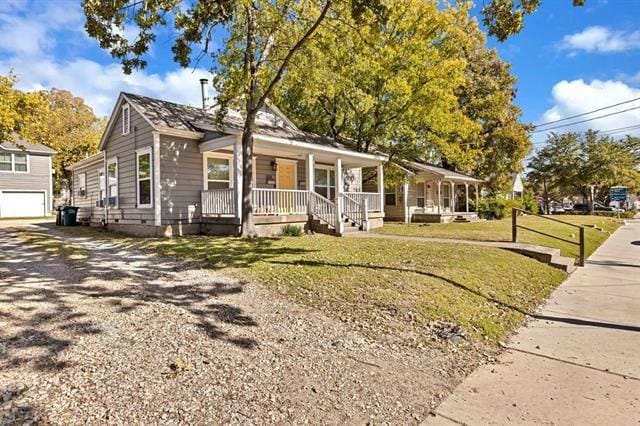 Photo - 608 W Hickory St