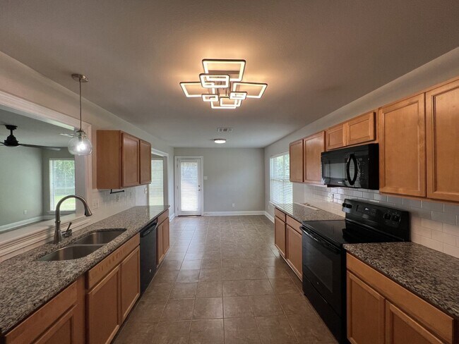 Photo - 23816 Stoneridge Ln