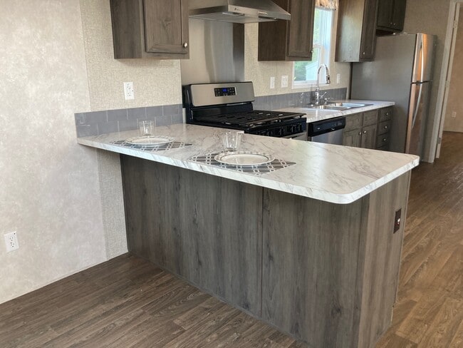 Photo - 2042 Marmoor Dr