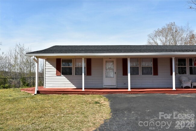 Building Photo - 136 Press Sweezy Rd