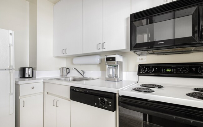 Photo - 3440 N Lake Shore Dr Unit 9e