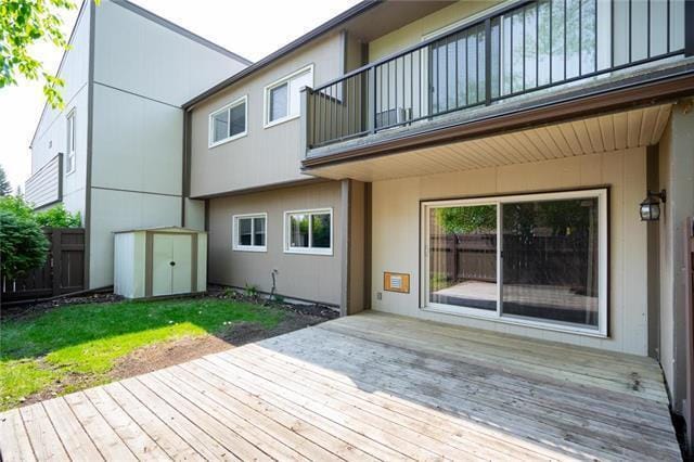 Photo - 466 Kenaston Blvd